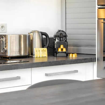 Le Rosy - In Balcony דירה קאן