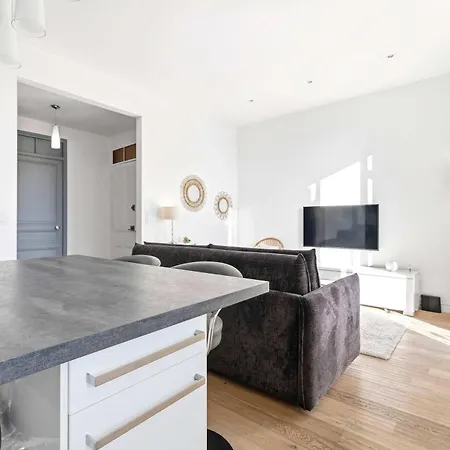 Le Rosy - In Balcony *