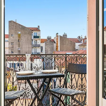 Le Rosy - In Balcony *