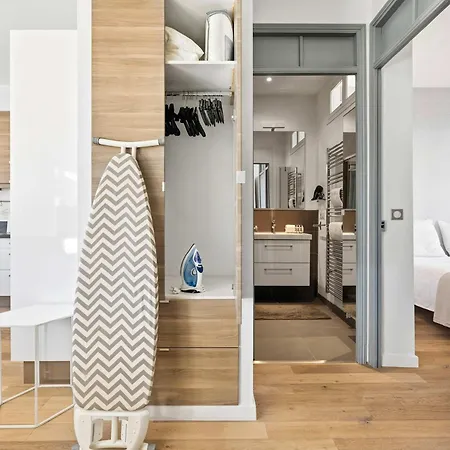 Le Rosy - In Balcony *