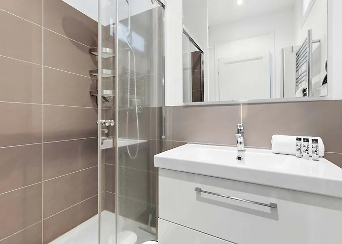 Le Rosy - In Balcony *